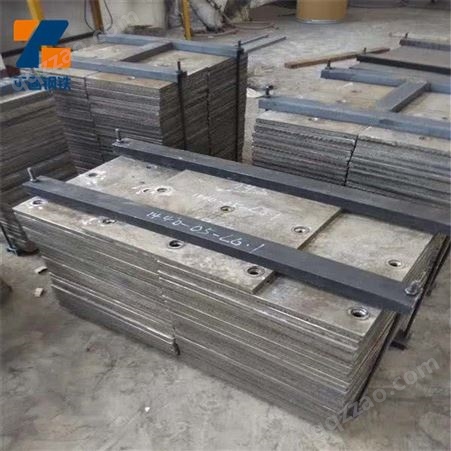 埋弧焊复合耐磨钢板碳化铬复合耐磨钢板切割加工