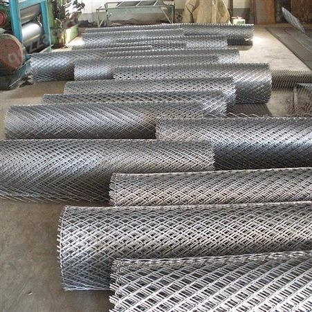 岳峰厂家批发316L拉伸扩张网镀锌菱形钢板网重型钢板网
